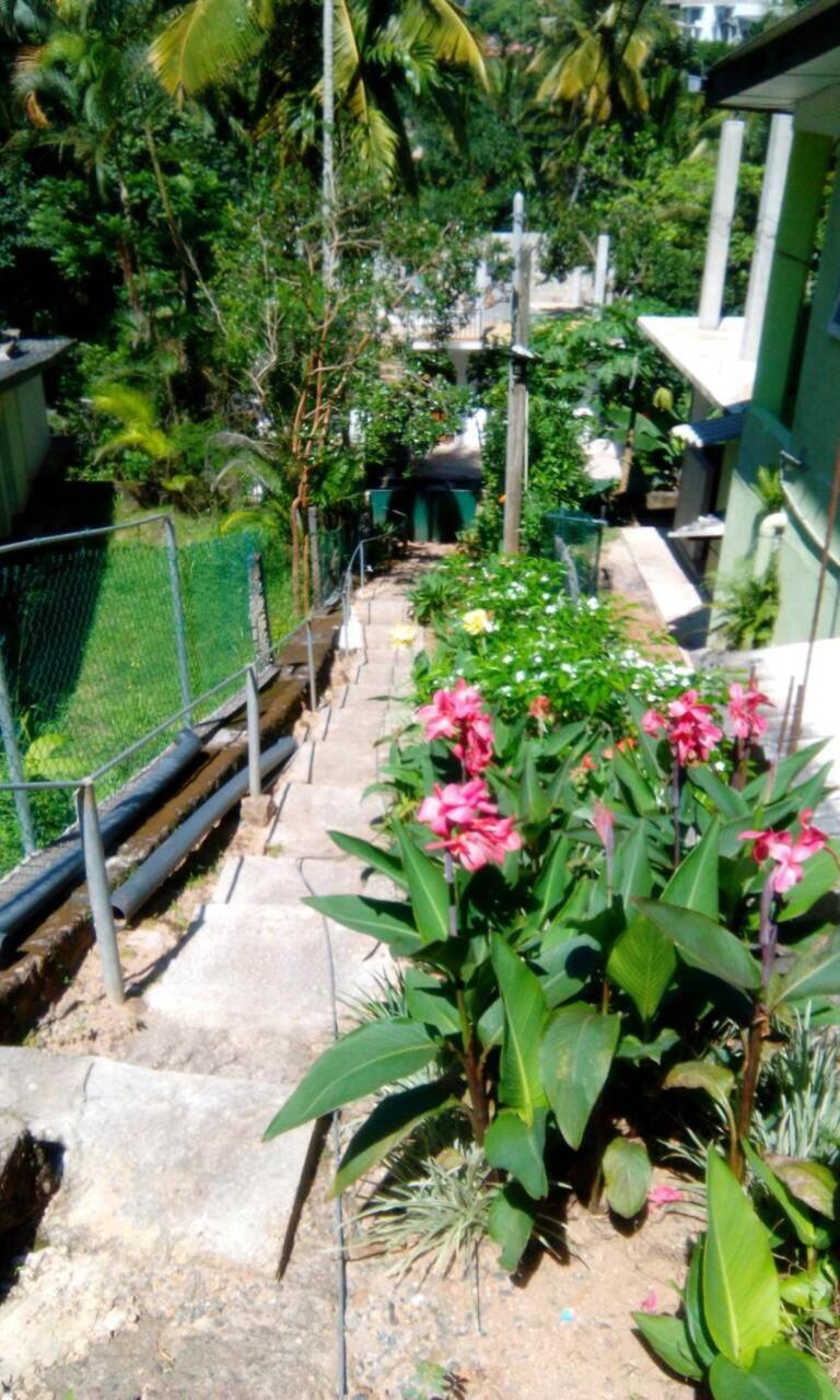Miracle Villa Kandy Exterior foto
